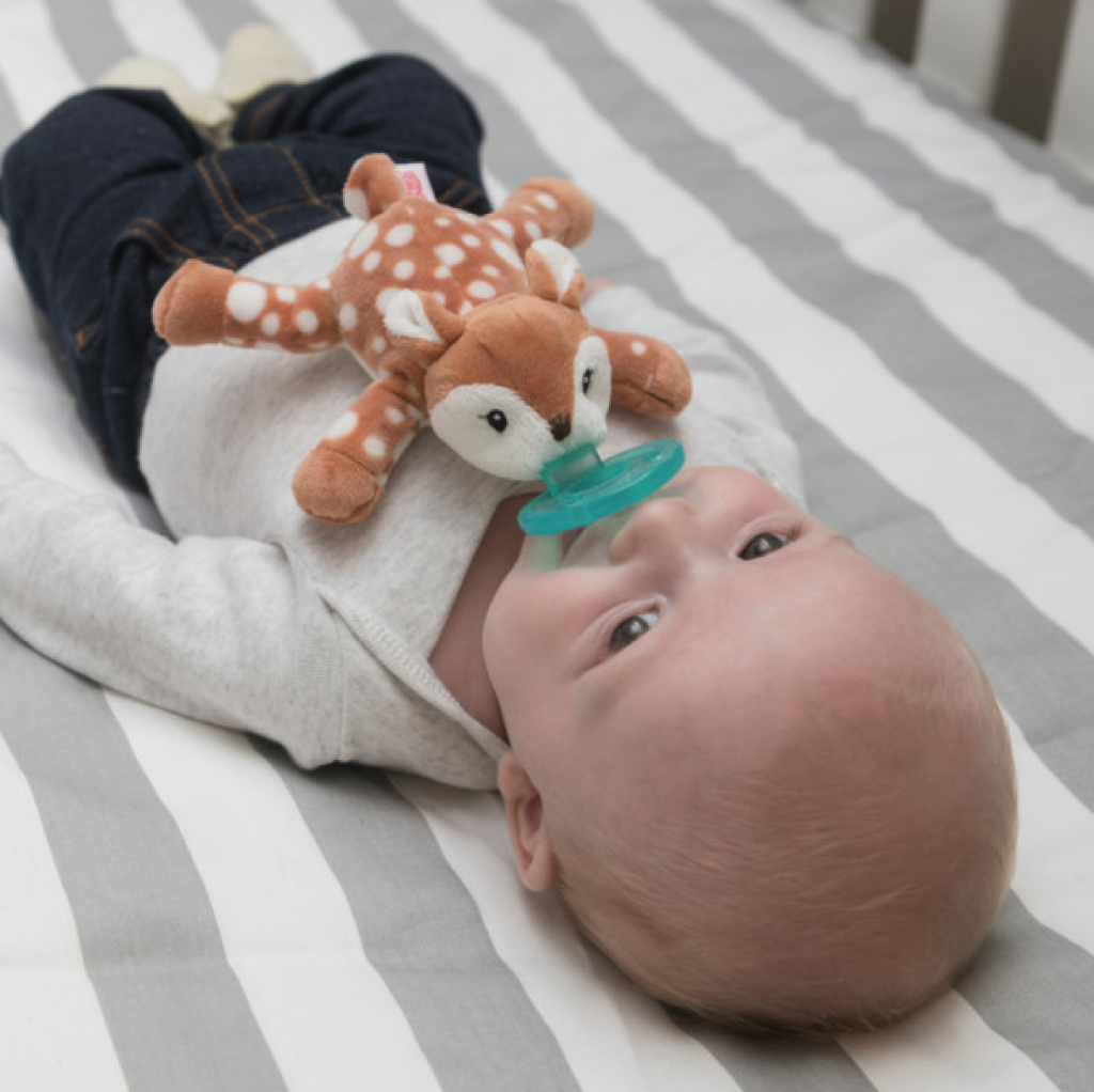 Wubbanub online fawn pacifier