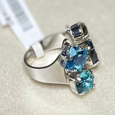 Adjustable Twist 4 Stone Ring R-7905-1114-RO  "Frost"